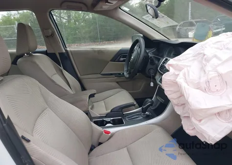 2015 Honda Accord Lx z USA, uszkodzony, nr VIN 1HGCR2F3XFA036279